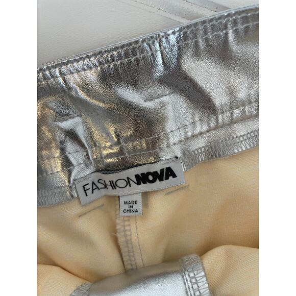 NWT Fashion Nova Red Got it Like That Top & Unmatched Faux Leather Skirt LOT L - Picture 10 of 11